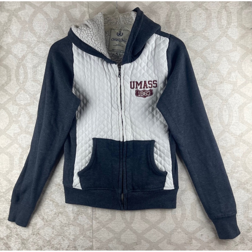 Campus Crew UMass Amherst Hoodie Womens Small Grey White Quilted Sherpa Full Zip